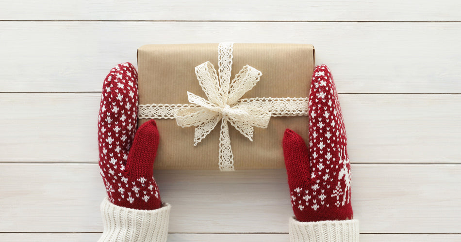 Holiday Gifts for Friends: The Trendiest Gifts for Your Squad!