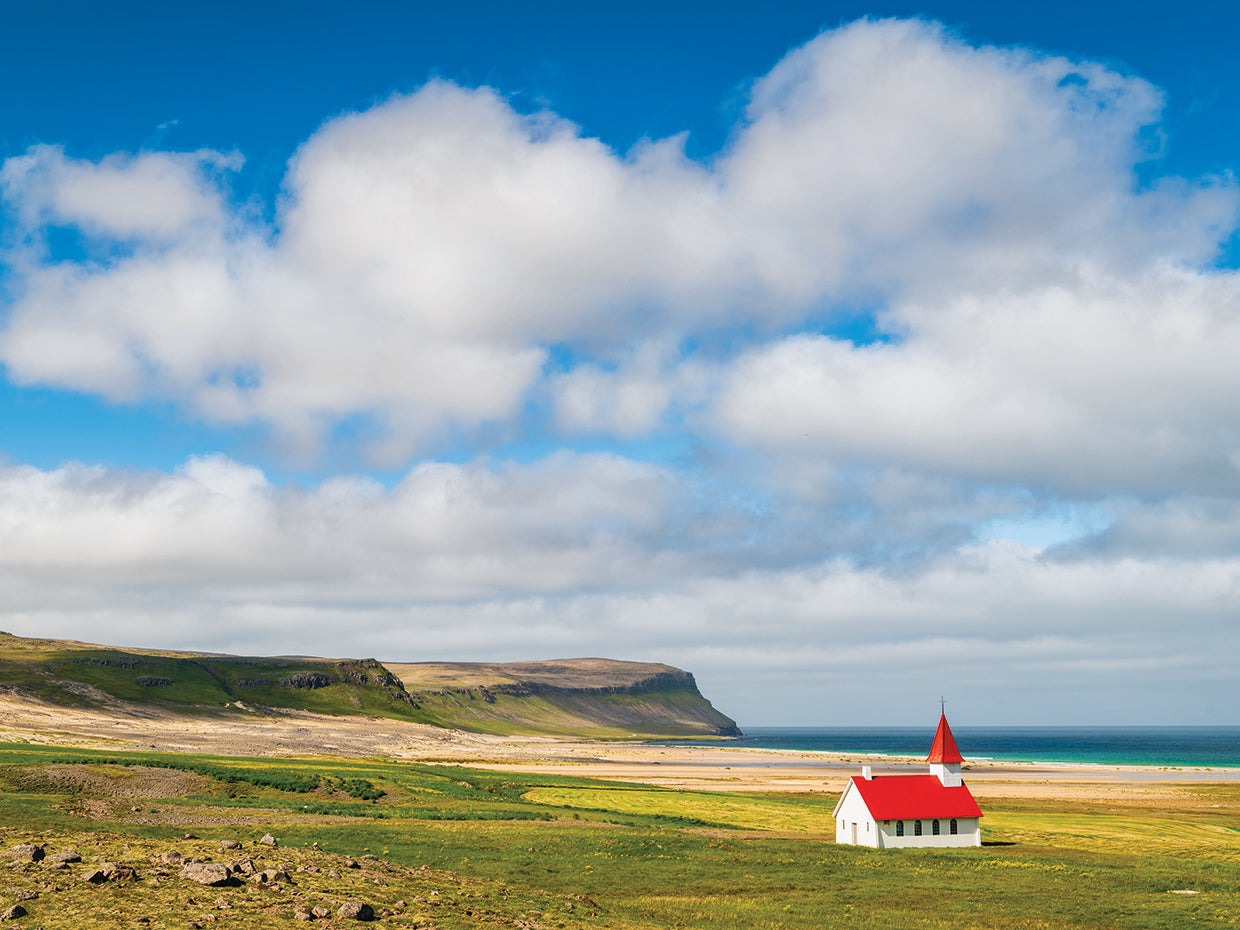 Clouds over Breidavik