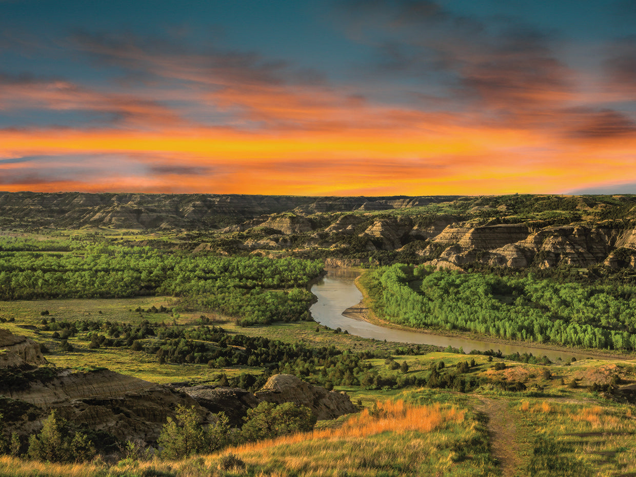 Sunrise At River Bend Overlook