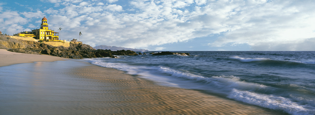 Olas con playas de Baja Lienzo