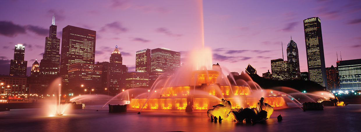 Chicago Fountain at Night