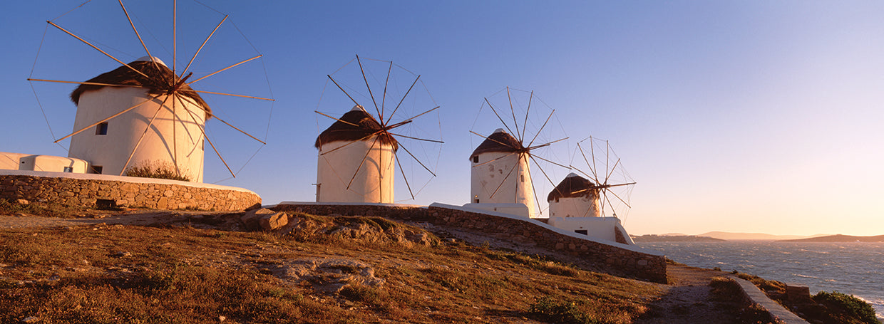 Molinos de viento tradicionales en Grecia Lienzo