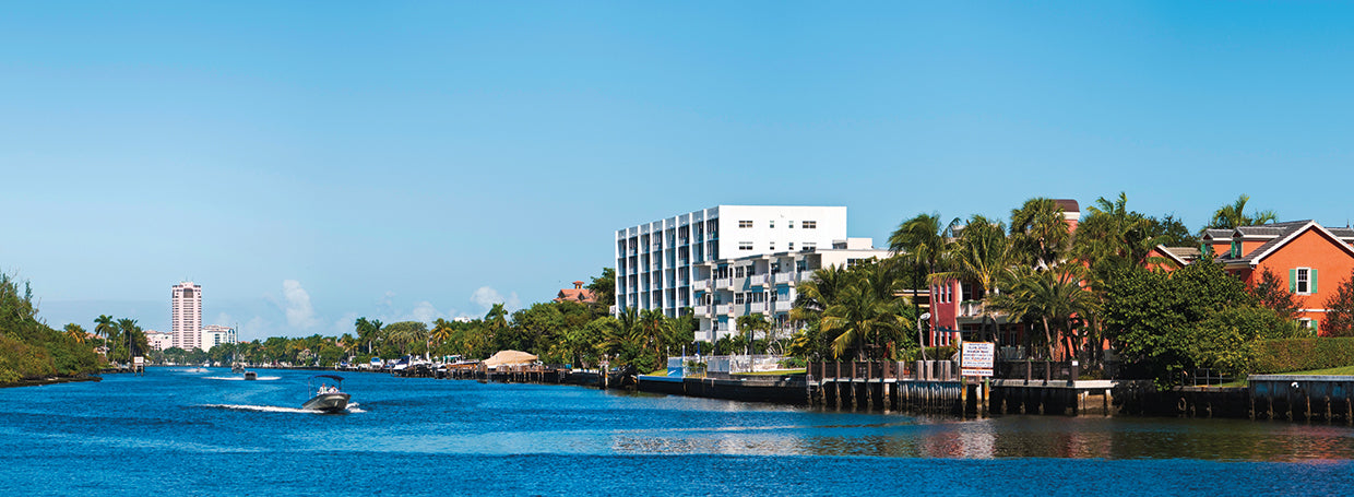 Motorboats in Boca Raton