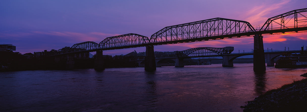 Walnut Street Bridge