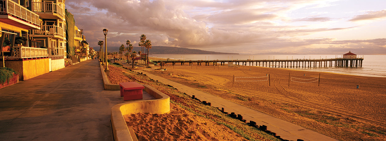 Manhattan Beach at Dusk
