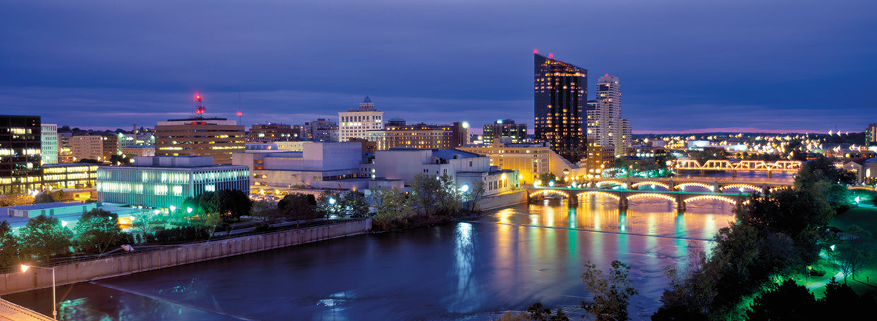 Grand Rapids al anochecer Lienzo