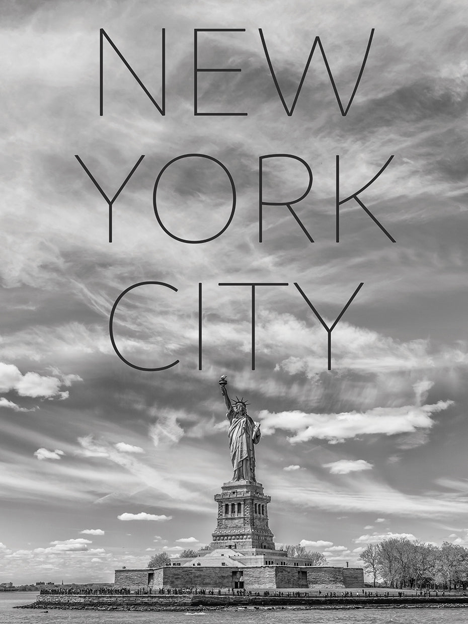 NYC Statue of Liberty | Text & Skyline