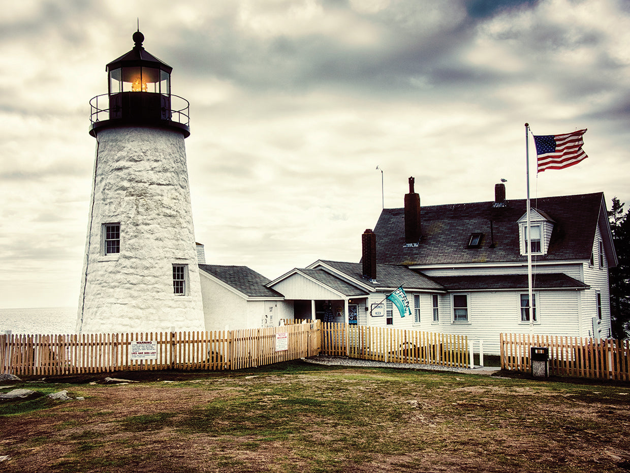 American Harbor Lighthouse