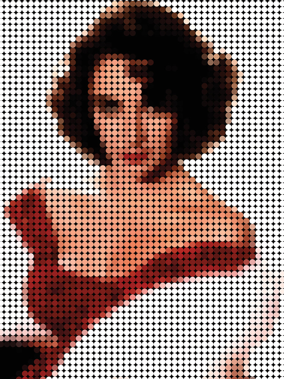 Elizabeth in Style Dots