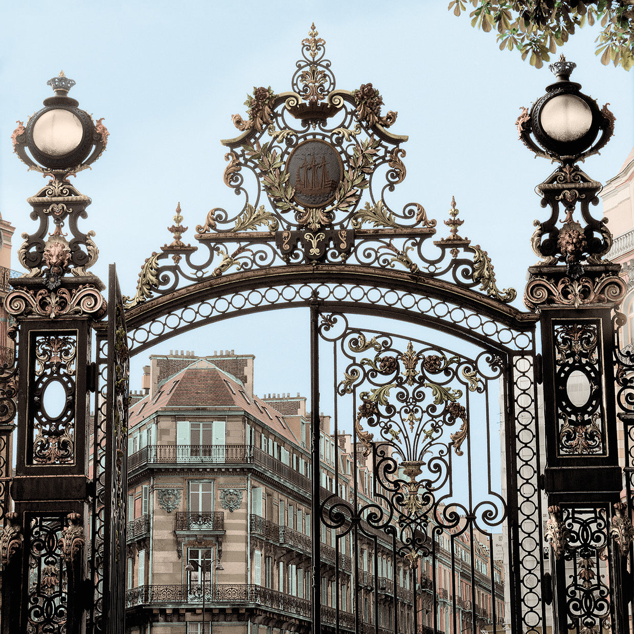 Paris Gates #2