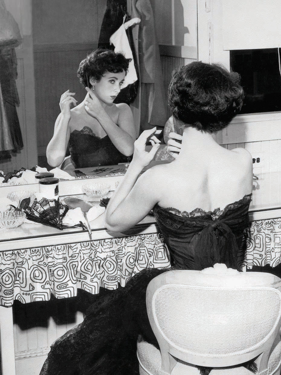 Elizabeth Taylor 1951 behind the Scenes ˜A Place in the Sun