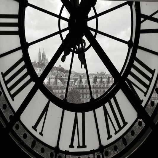 Big Clock Horizontal Black and White