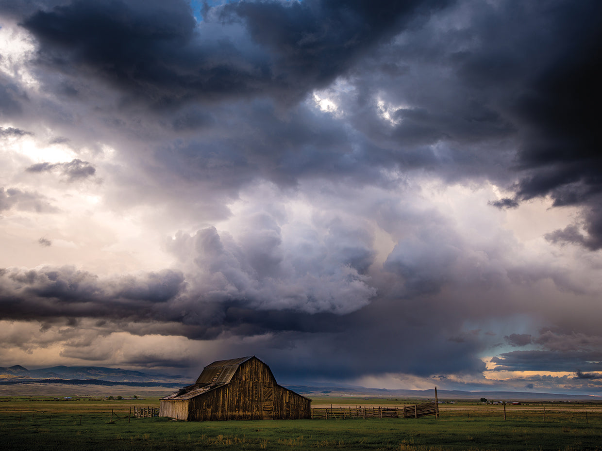 Stormy Barn 04