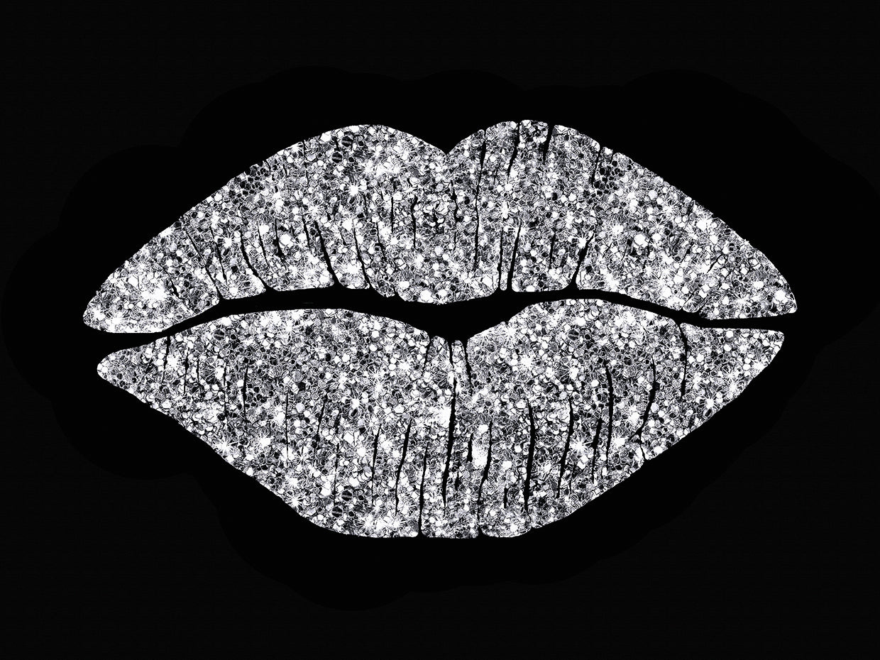 Silver Glitter Kiss