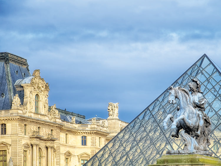 Cuadro en Lienzo Palacio del Louvre y Pirámide III