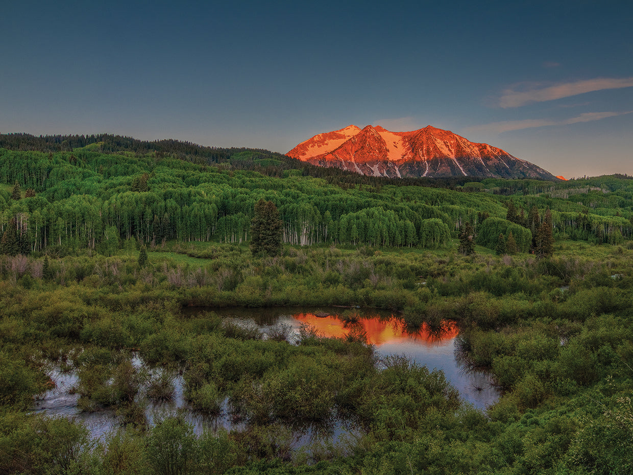 Amanecer de primavera en East Beckwiith Mountain Canvas Art