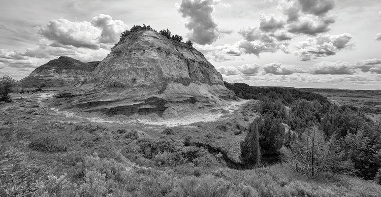 Enter the Badlands Mountain B&W