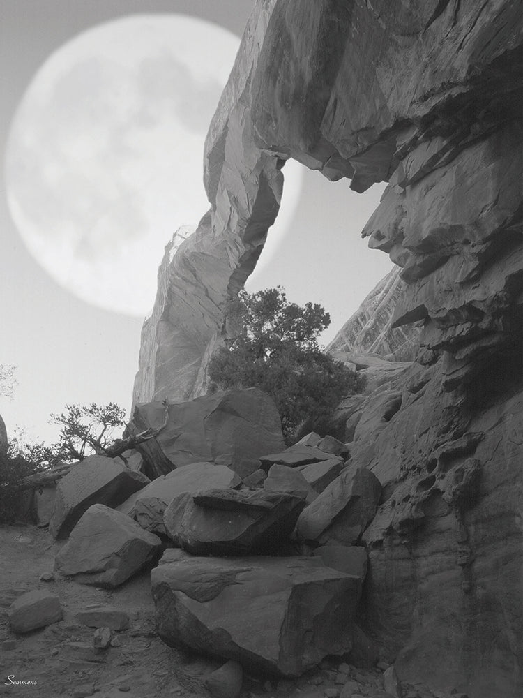 Arches Moon Shadow