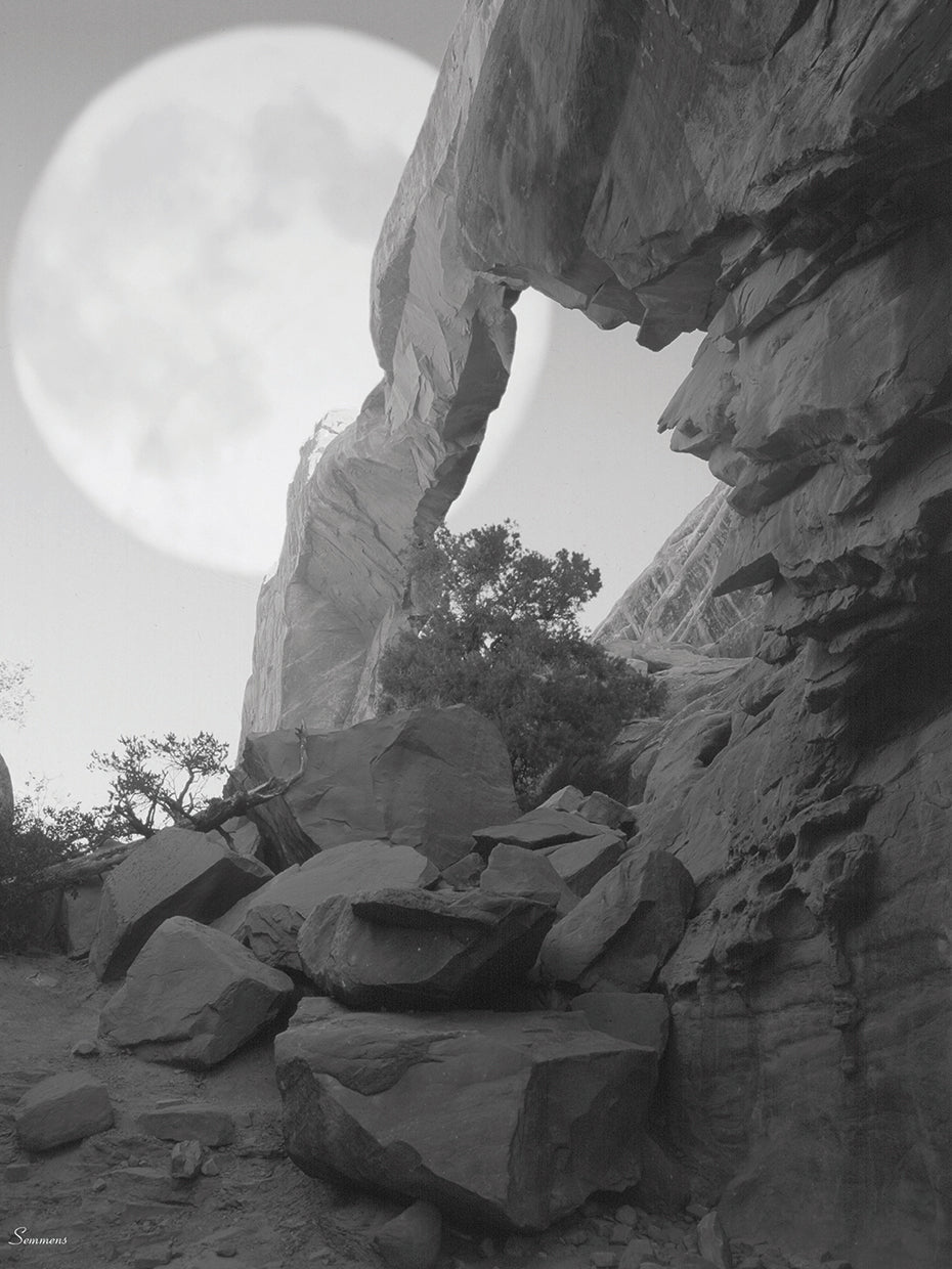 Arches Moon Shadow
