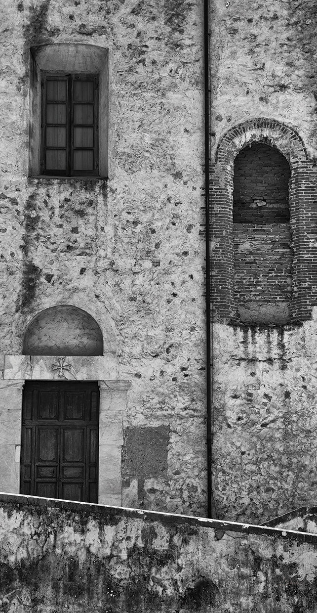 passing-by-aledanda