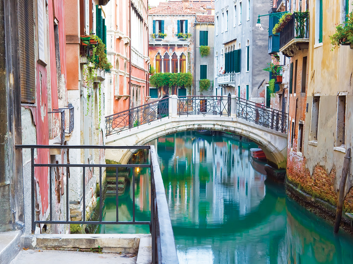 Bella Reflections in Venice