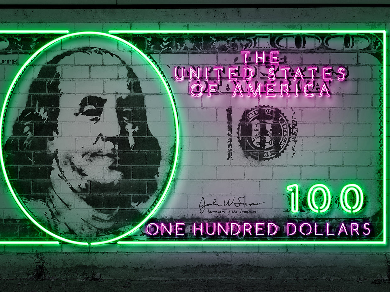 100 Dollars