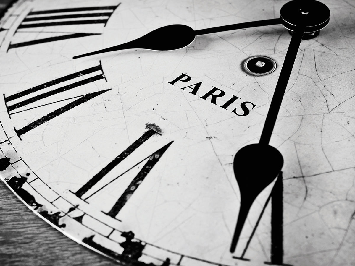 Happy Hour Paris Clock
