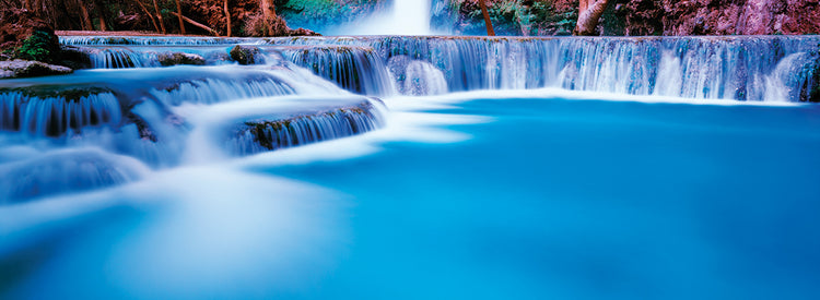 Cataratas del bosque del Gran Cañón Lienzo