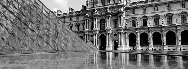 Pirámide del Louvre de París Lienzo