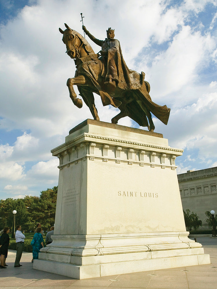 St. Louis Arch Statue