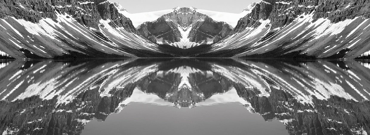 Bow Lake Banff Alberta