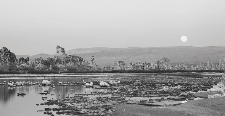 Rocas del lago mono Lienzo