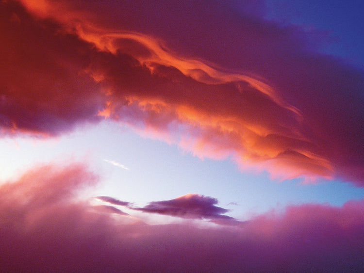 Nubes que revientan de colores Lienzo