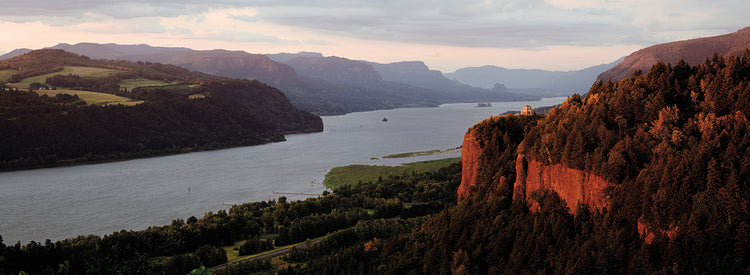 Garganta del río Columbia Lienzo