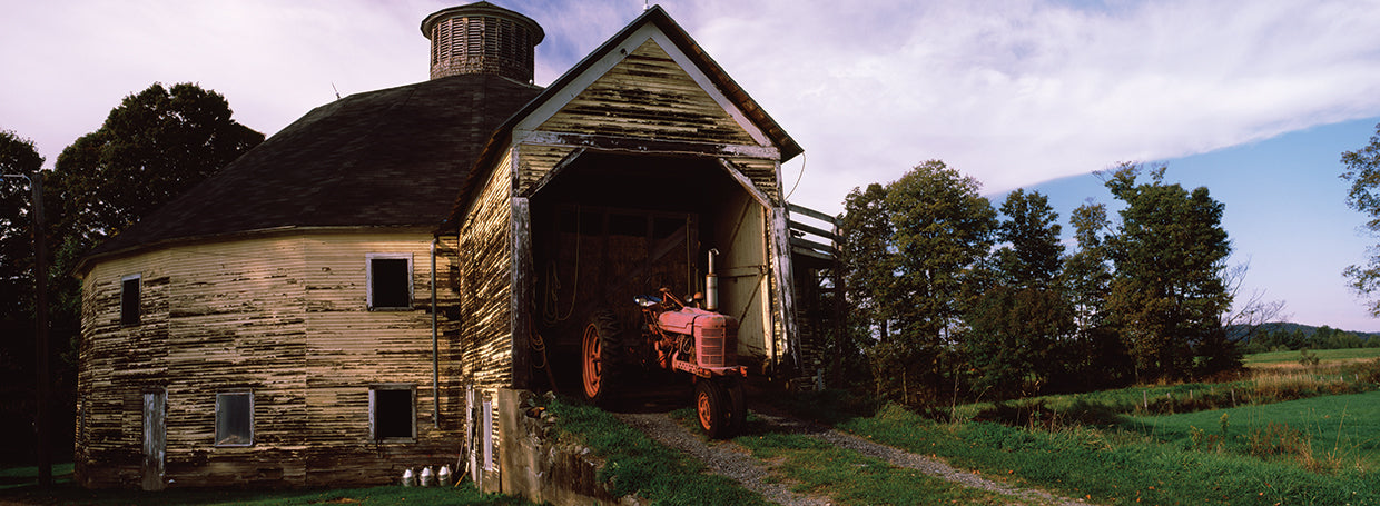 Tractor rojo Vermont Lienzo