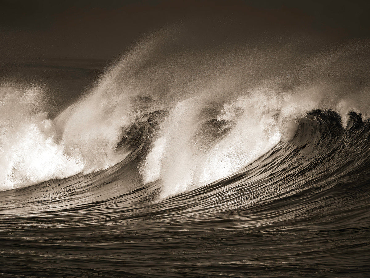 Waves of Ho'okipa, Maui