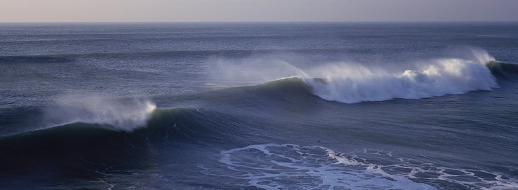 Olas oscuras Lienzo