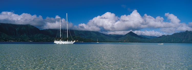 Sailing in Kaneohe Bay