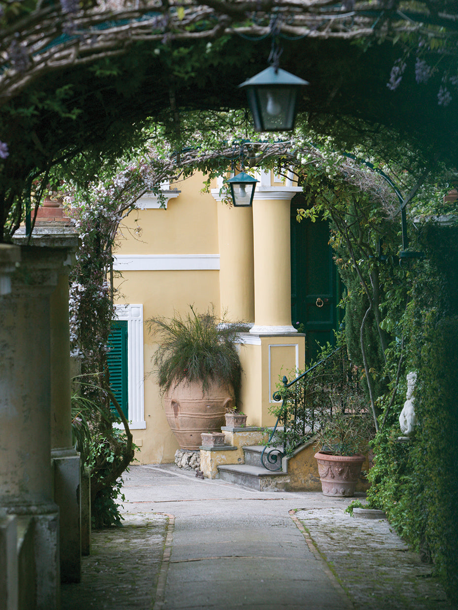 Garden Lanterns in naples