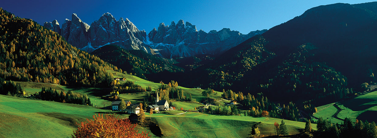 Buildings in Funes Valley