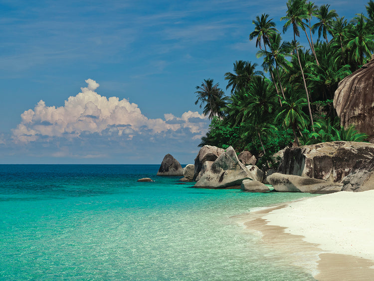Pulau Dayang Beach, Malaysia