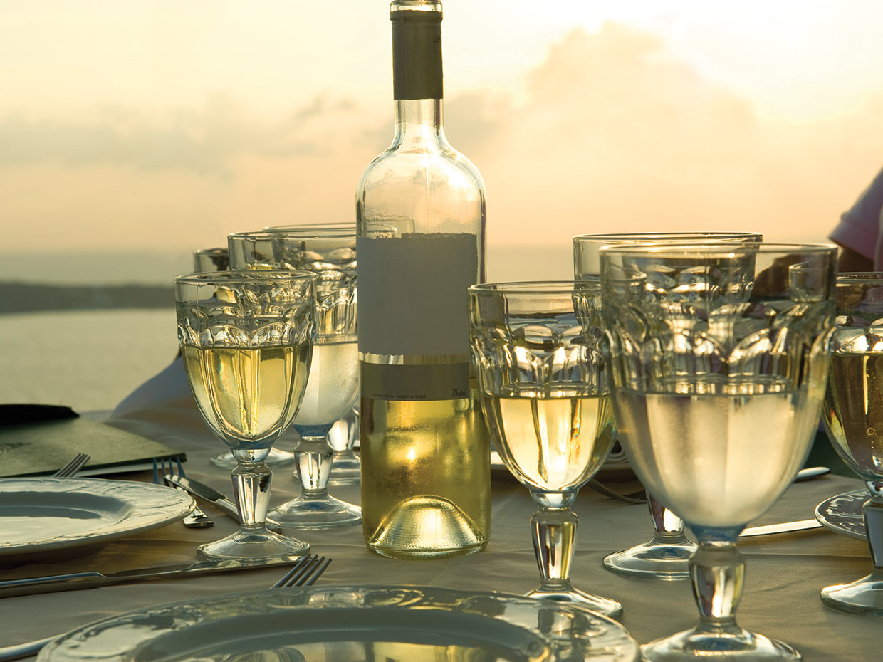 Enjoy Wine In Santorini