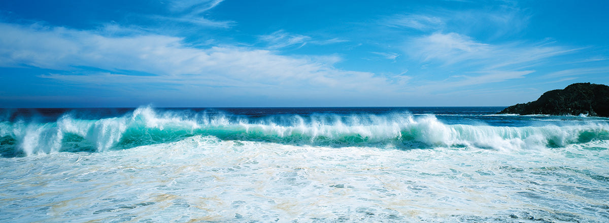 Isla Navidad Waves