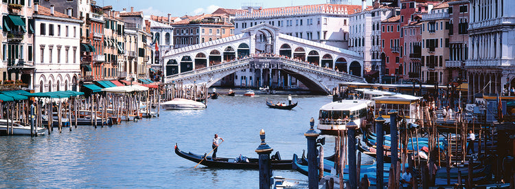 Puente sobre el Gran Canal Lienzo
