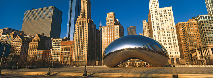 Cloud Gate sculpture, Millennium Park, Chicago
