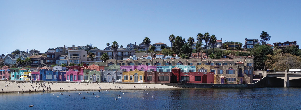 Coloful Buildings in Santa Cruz
