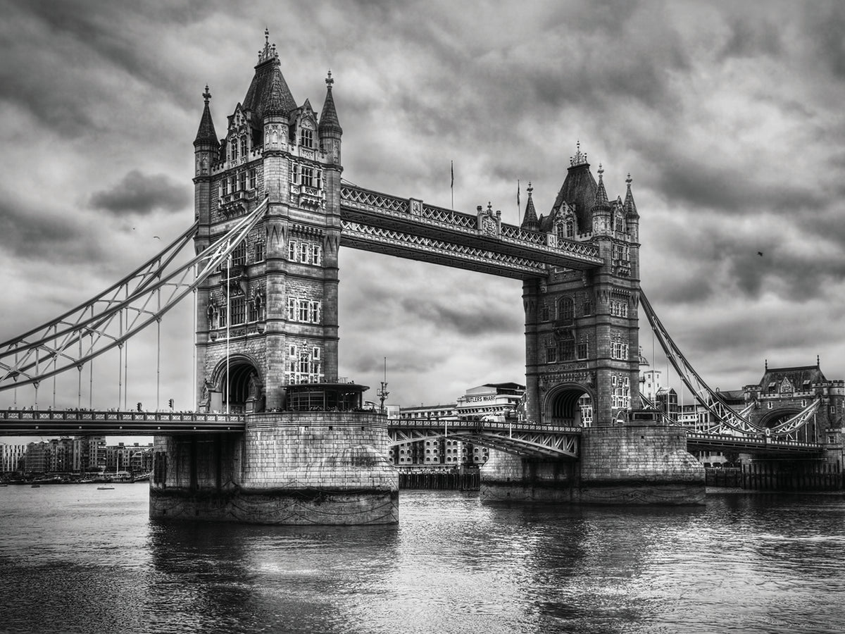 Black and White Bridge
