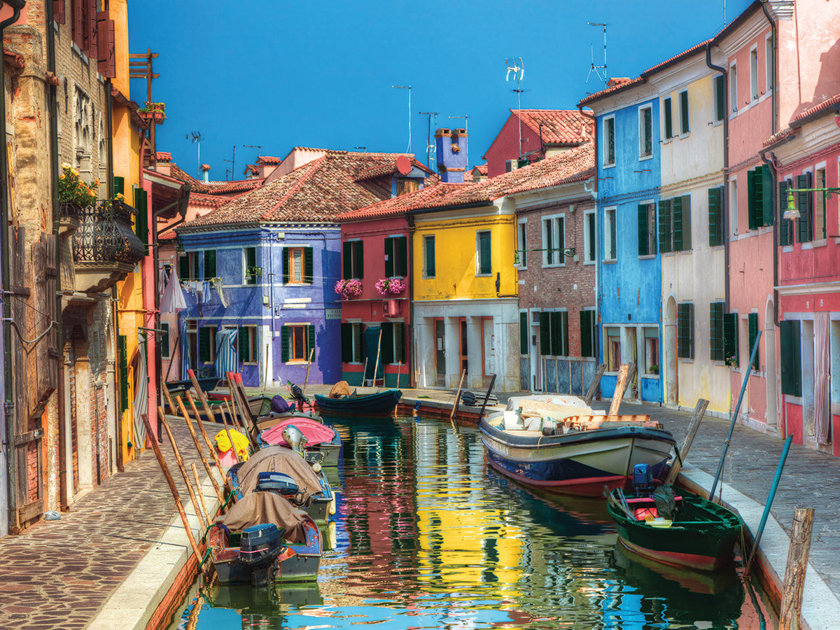 Canel with colorful houses