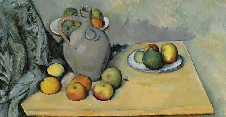 Pichet Et Fruits Sur Une Table
