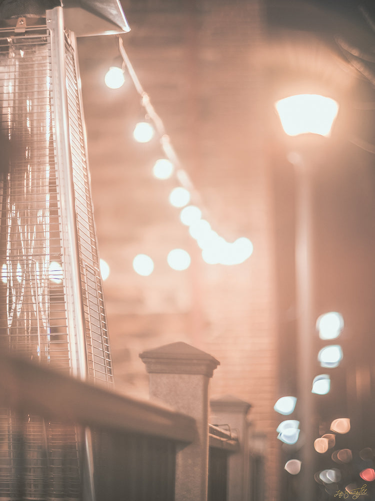 Bokeh Haze Cafe